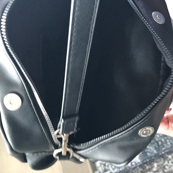 PIECES black crossbody/clutch bag silver hardware faux leather, 10 x 7.5 x 2" - Picture 7 of 10